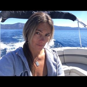 Meet your Posher, Sofia